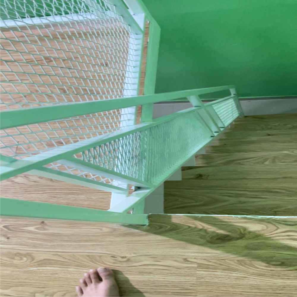 mezzanine 3